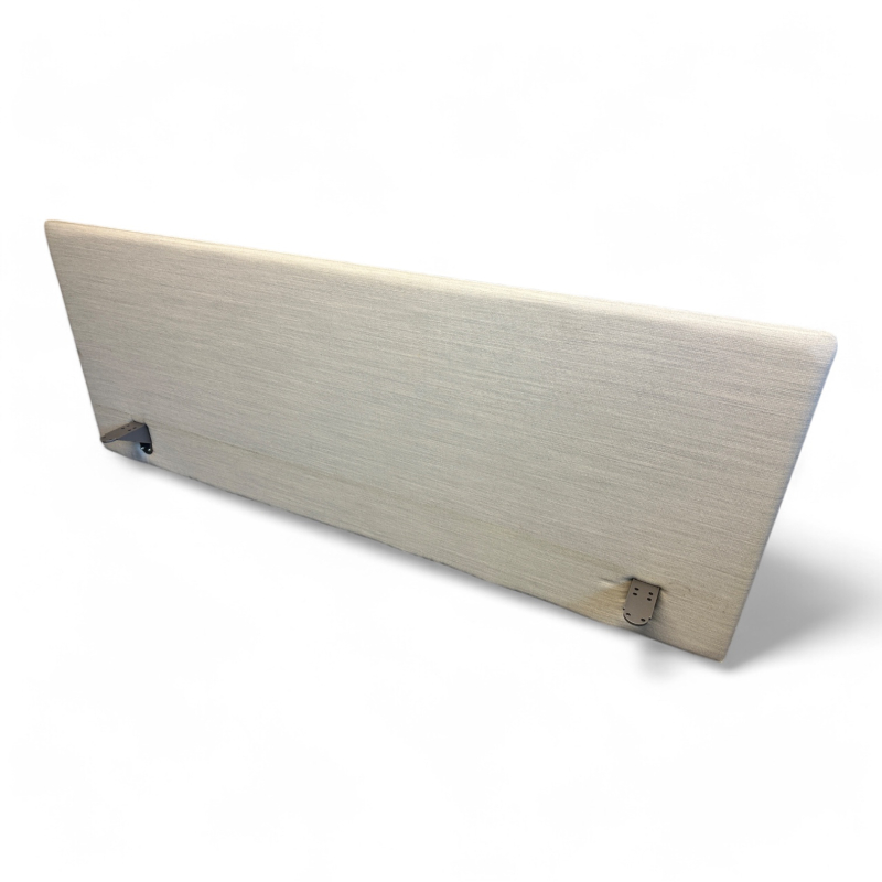 Bordskillevegg / skjermvegg for