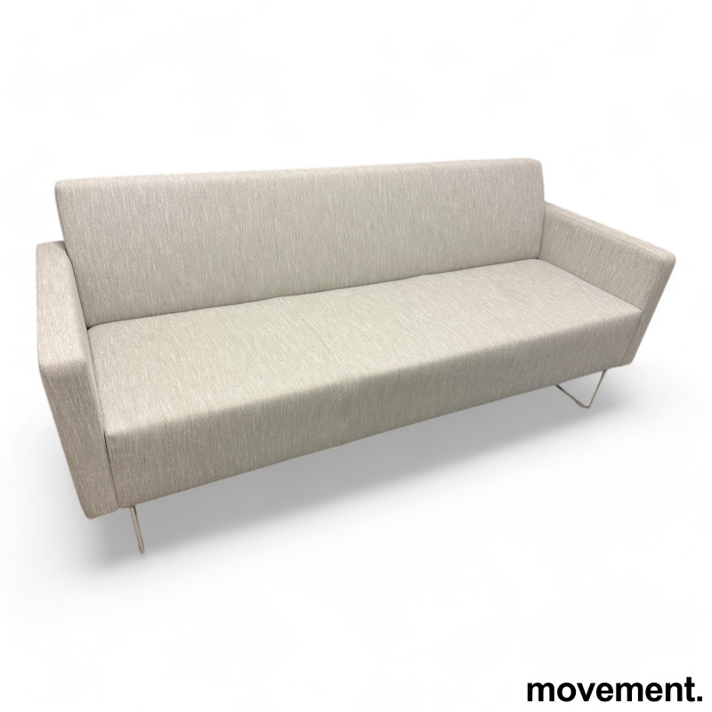 3-seter sofa fra VAD, modell Pivot - 1 / 2