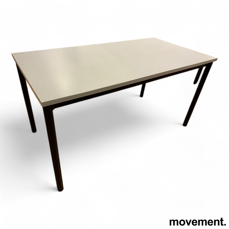 Kantinebord i grått / sort, - 2 / 2