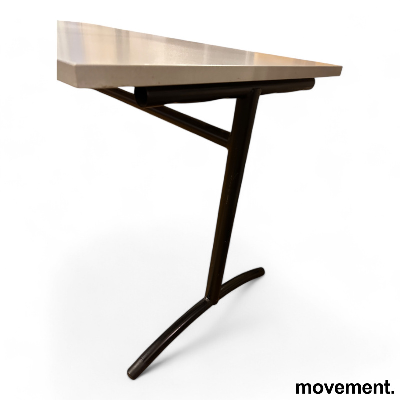 Solgt!Kantinebord i grått / sort, - 3 / 3