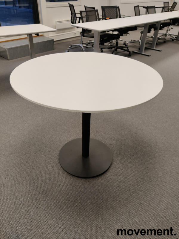 Solgt!Rundt møtebord / sidebord / - 3 / 3