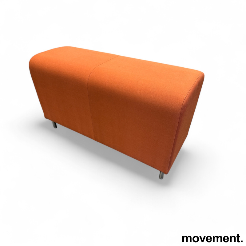 Puff i orange stoff / krom fra - 2 / 2