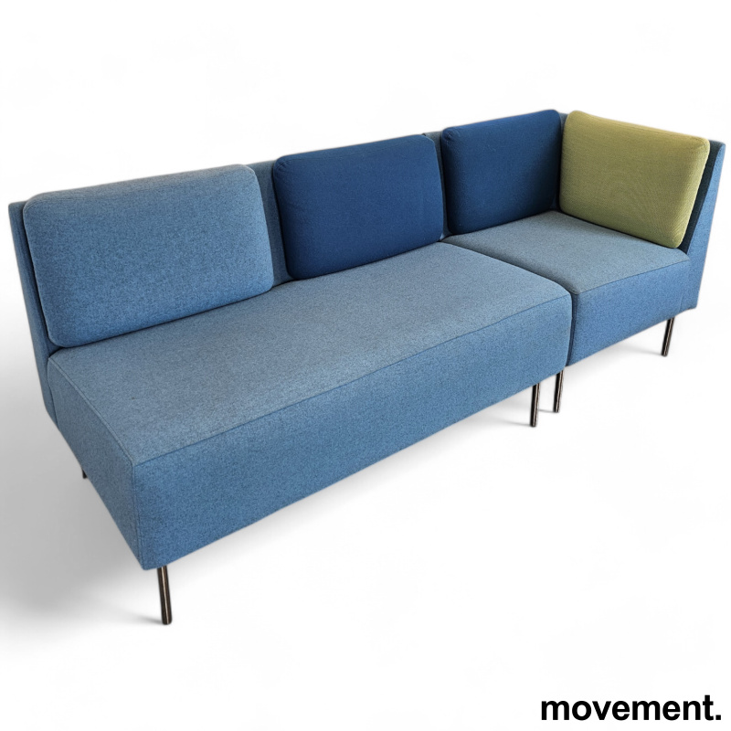 Solgt!3-seter sofa i blått / grønt stoff, - 2 / 3