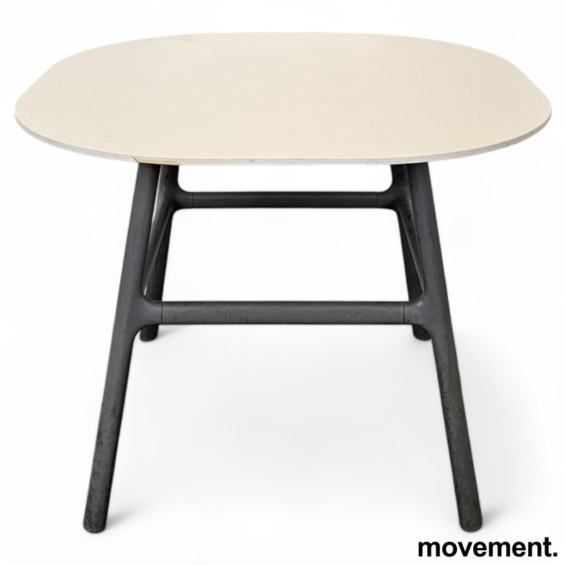 Loungebord / sofabord i hvitt / - 1 / 2