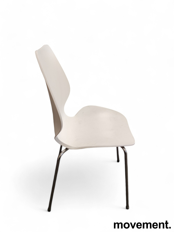 Solgt!ForaForm City i hvit / krom, norsk - 3 / 4