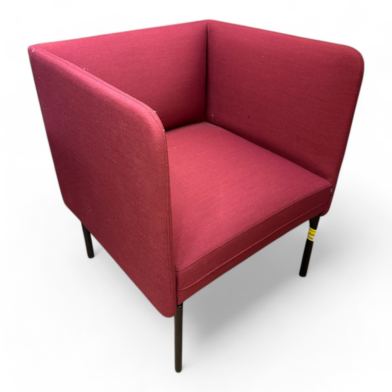 Loungestol / lenestol i vinrødt