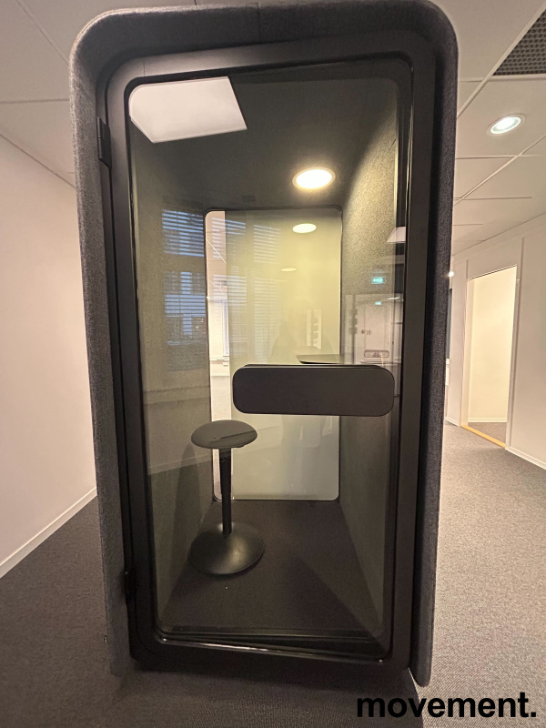 Solgt!Lydisolert telefonkiosk i glass / - 1 / 3