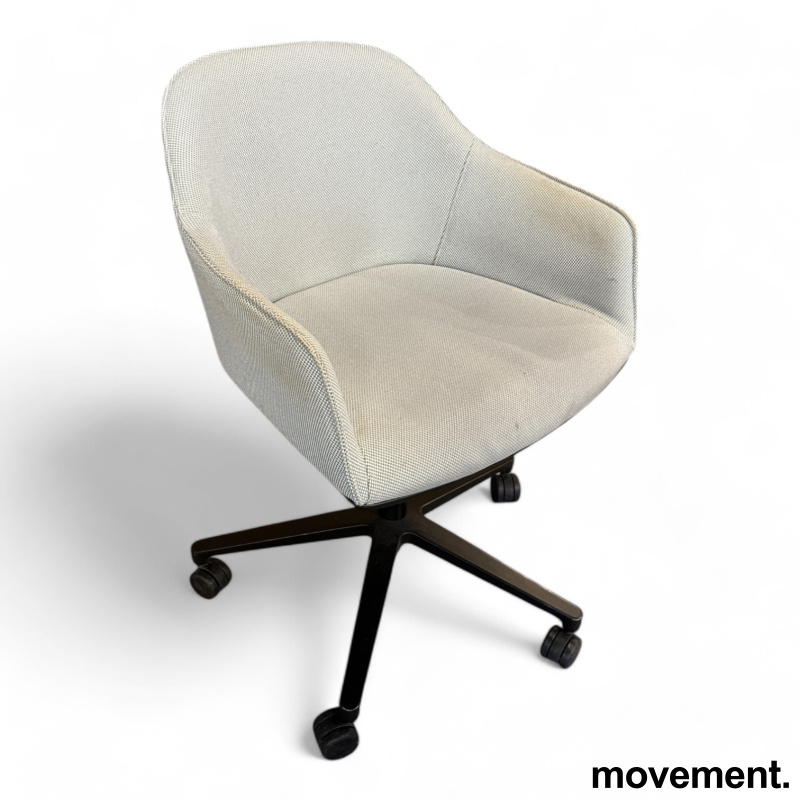 Solgt!Vitra Softshell konferansestol på - 1 / 2