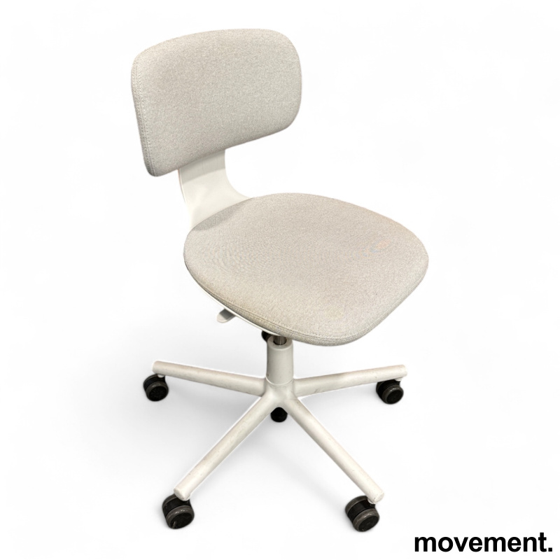 Vitra Rookie konferansestol i lys - 1 / 2