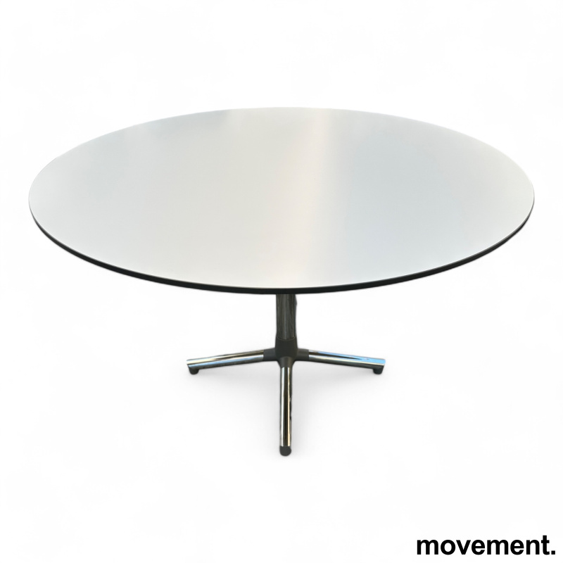 Solgt!Lite, rundt møtebord / kantinebord - 1 / 2