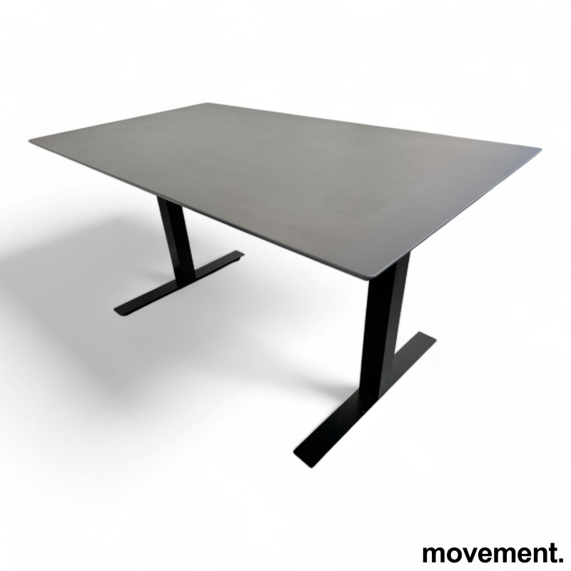 Skrivebord i sort linoleum / sort - 1 / 2