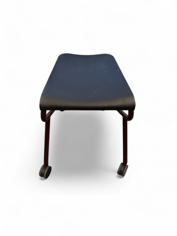 Krakk /stol med hjul  i burgunder /