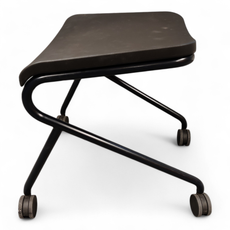 Krakk /stol med hjul  i sortsete /