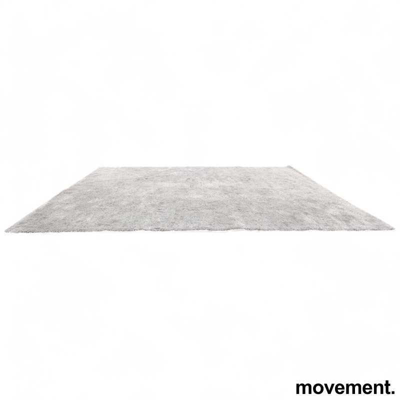 Teppe med kort lugg i grå fra Ikea, - 1 / 3
