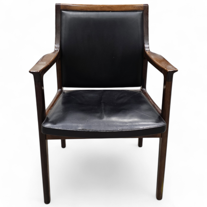 Konferansestol / besøksstol i