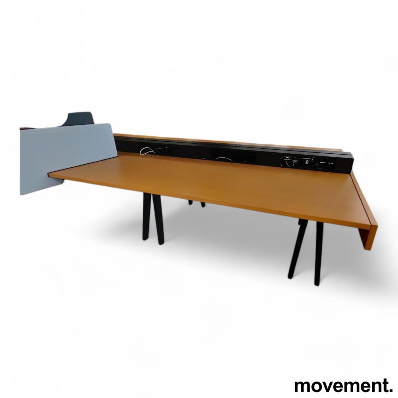 Vitra Joyn arbeidsbord / - 10 / 12