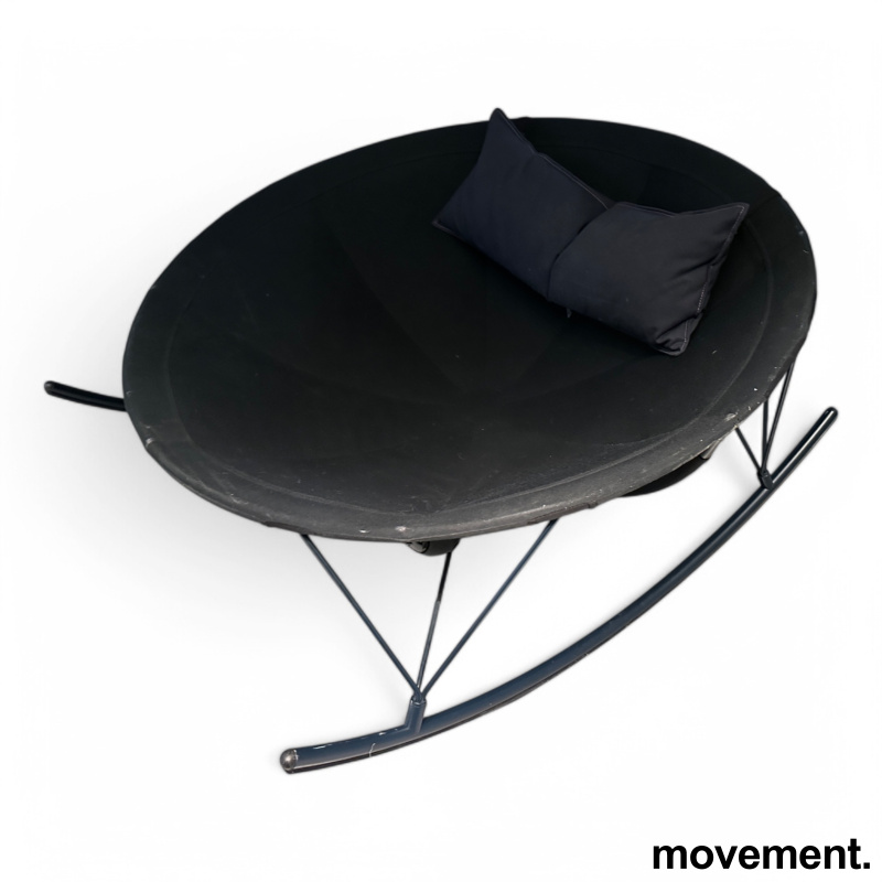 Solgt!IKEA PS 2017 gyngestol i sort, - 2 / 3