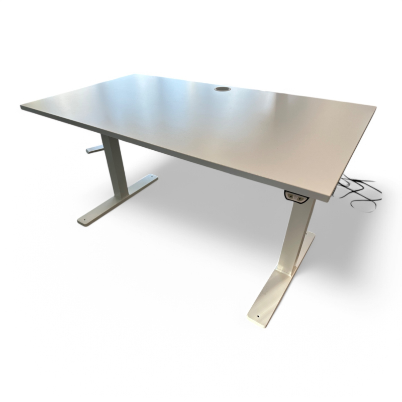 Skrivebord med elektrisk hevsenk i