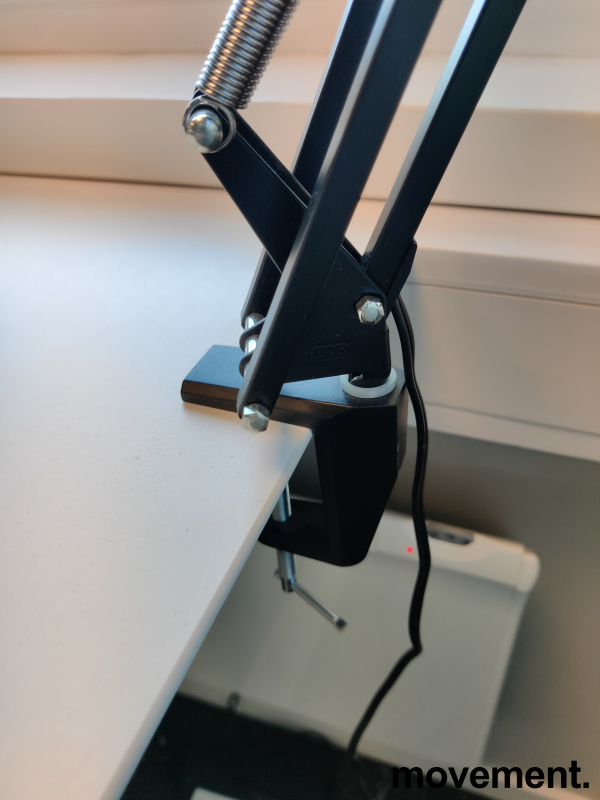 Skrivebordslampe fra Luxo, L-1 LED - 4 / 5
