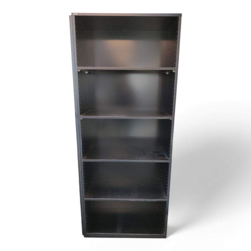 Bokhylle / ringpermreol i sort fra 