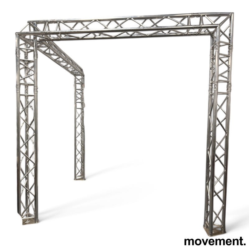 Solgt!Aluminiumstruss / scenerigg fra - 1 / 7