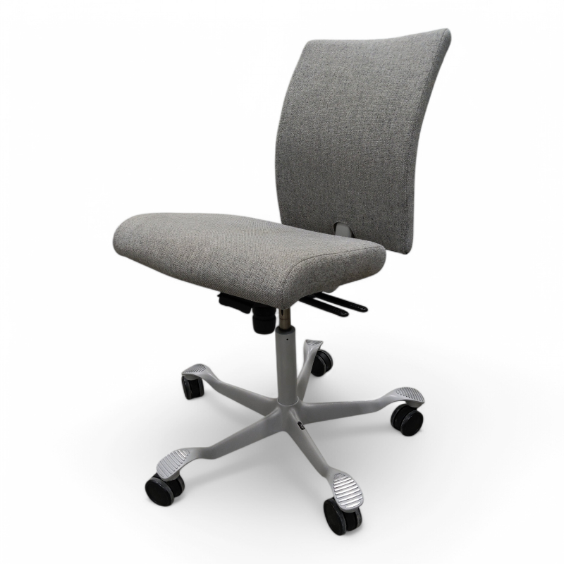 H04 4200 uten armlene Grått stoff,