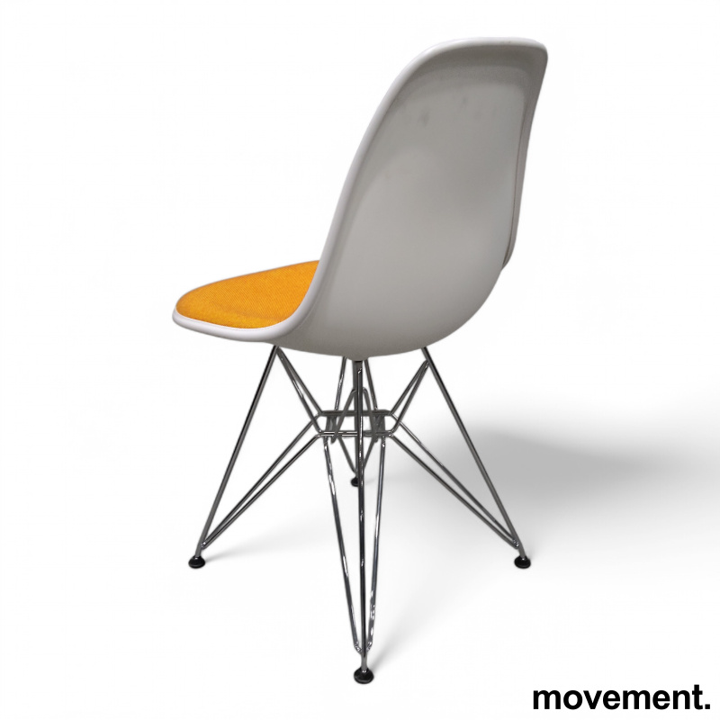 Eames Plastic Side Chair DSR Fully - 3 / 3