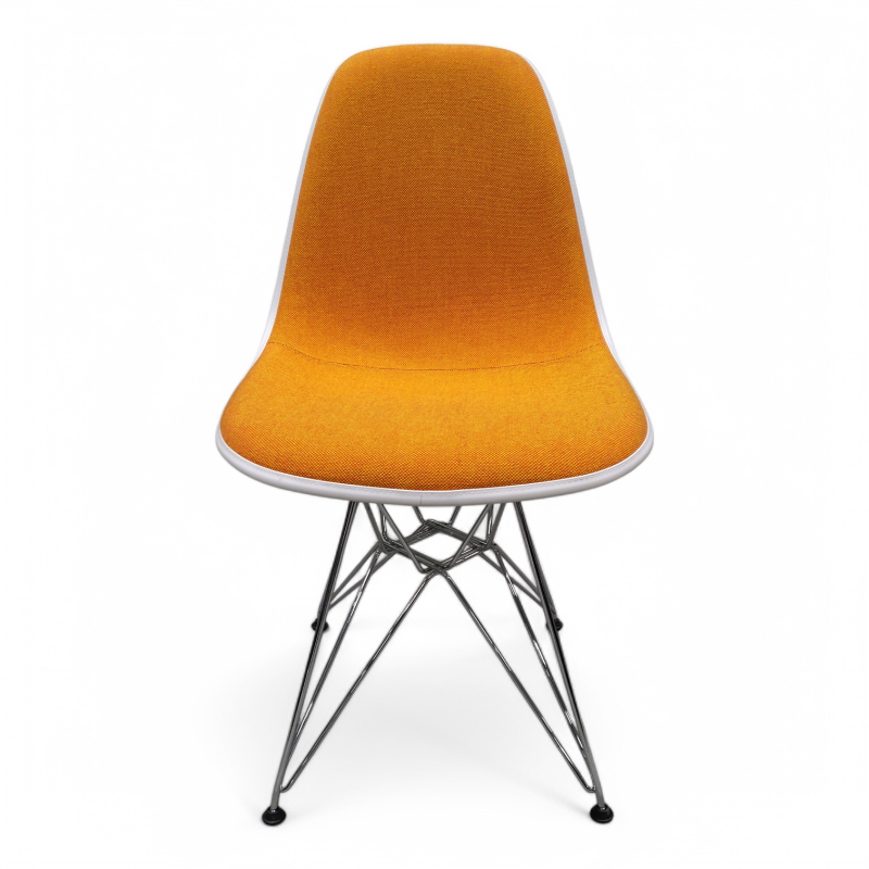 Eames Plastic Side Chair DSR Fully
