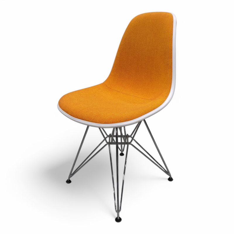 Eames Plastic Side Chair DSR Fully
