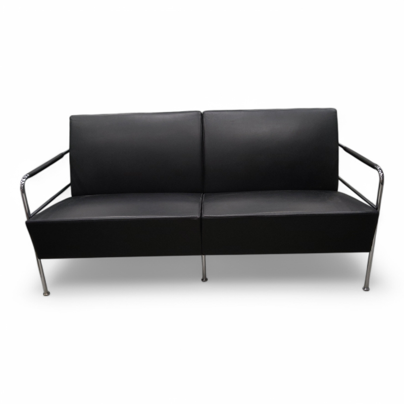 Cinema sofa sort skinn, krom ben,