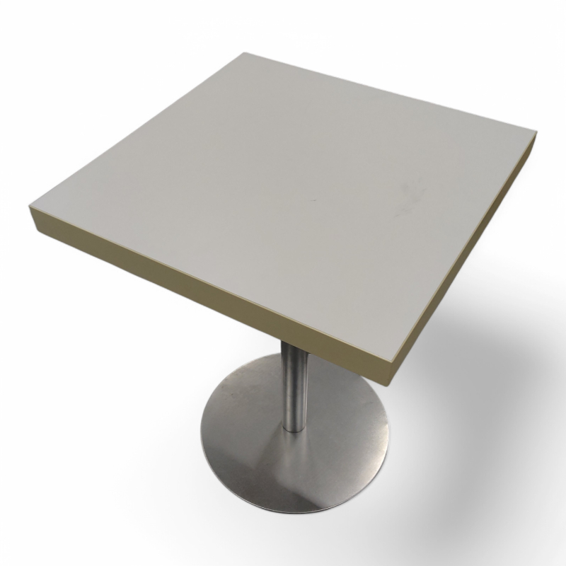 Brio 60x60cm justerbar høyde