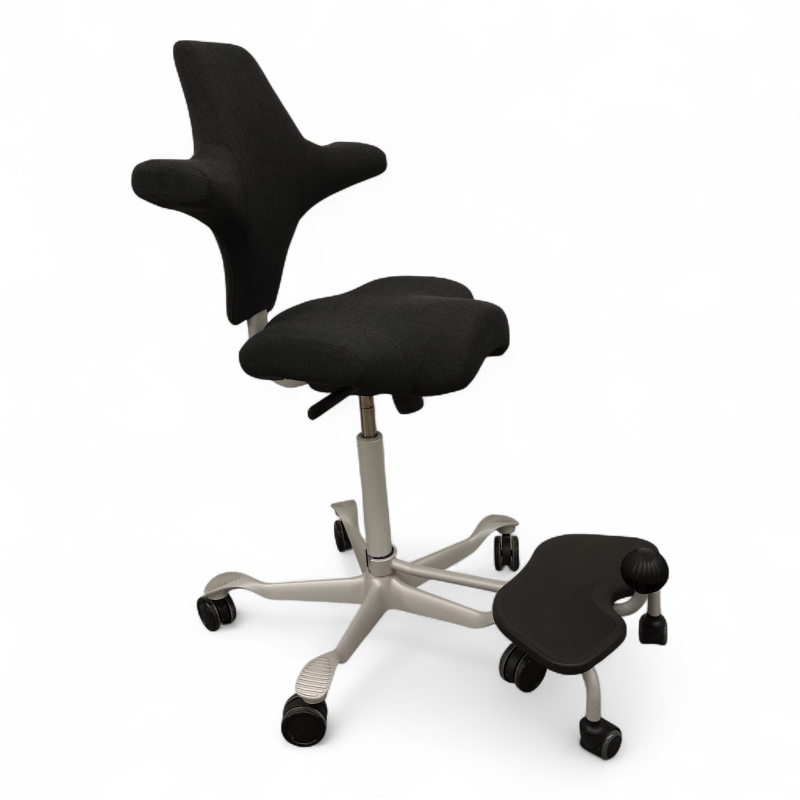 Capisco 8106 høy med fotring mørkt