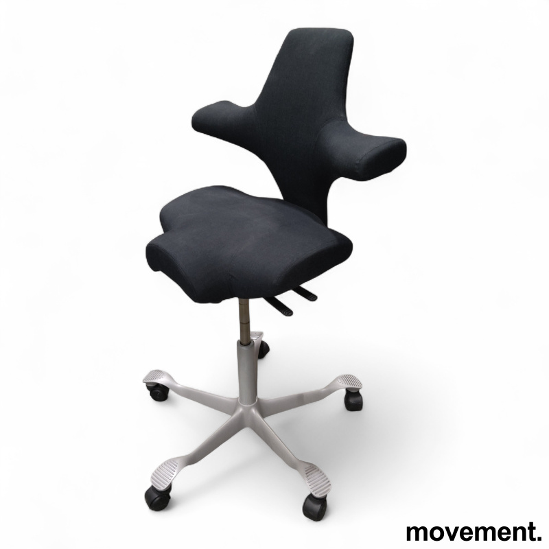 Capisco 8106 standard høyde Mørkt - 1 / 3