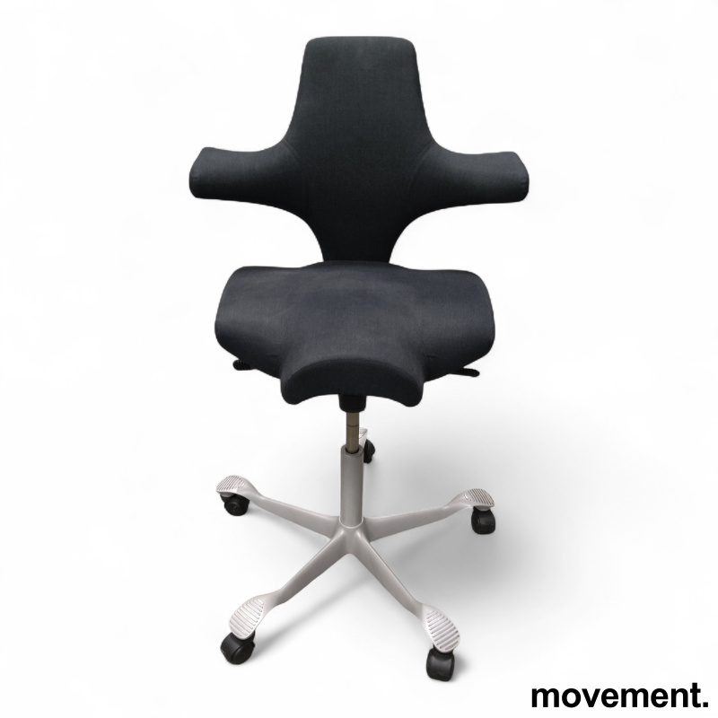 Capisco 8106 standard høyde Mørkt - 2 / 3