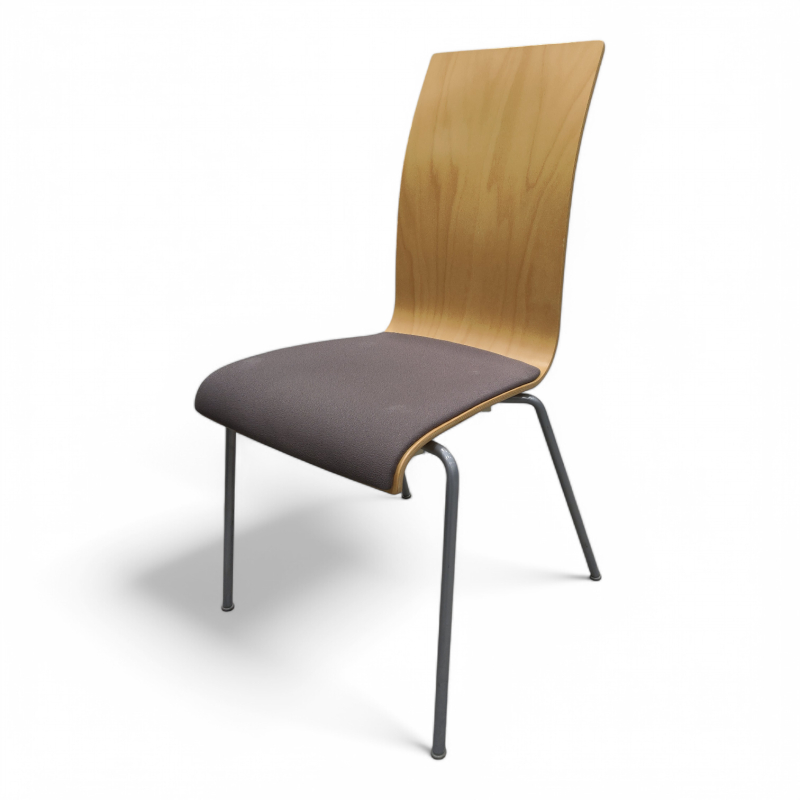 Bella med polstret sete Bøk skal,