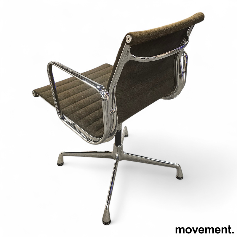 Aluminium Chair EA108 Charles and - 2 / 2
