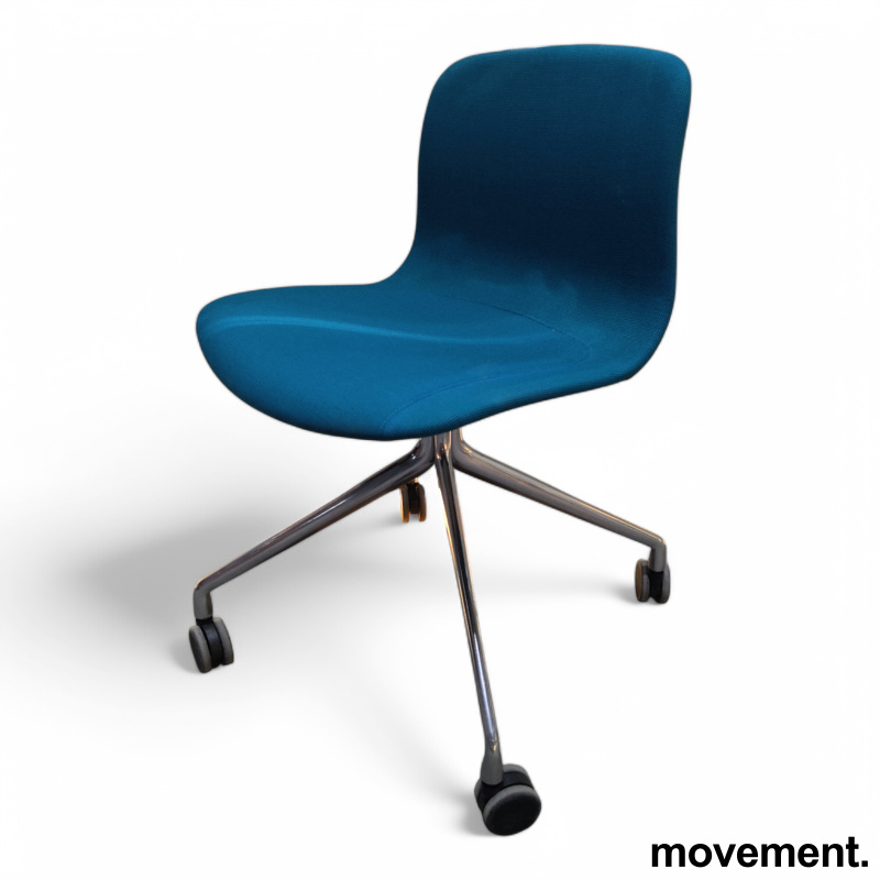 Stk. 15 About a chair AAC 15 fullpolstret Turkis stoff, polert aluminium understell, Brukt HAY 1.