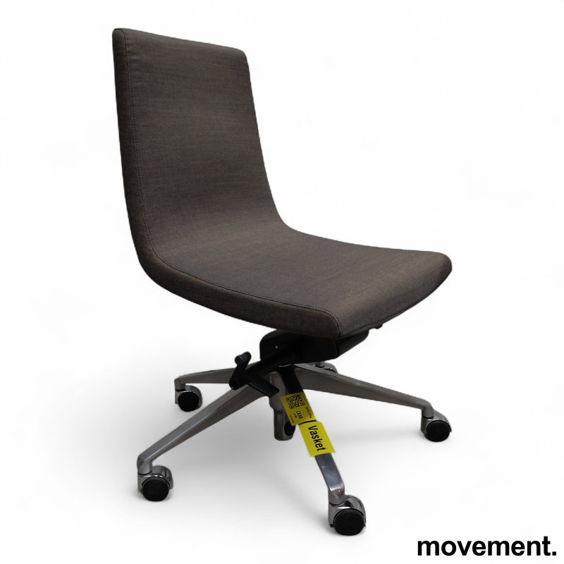 Clint med lav rygg og 5er kryss med