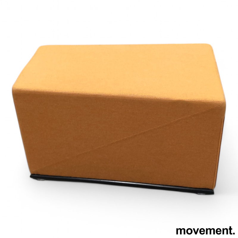 Area puff stor Orange stoff, Pent - 1 / 2
