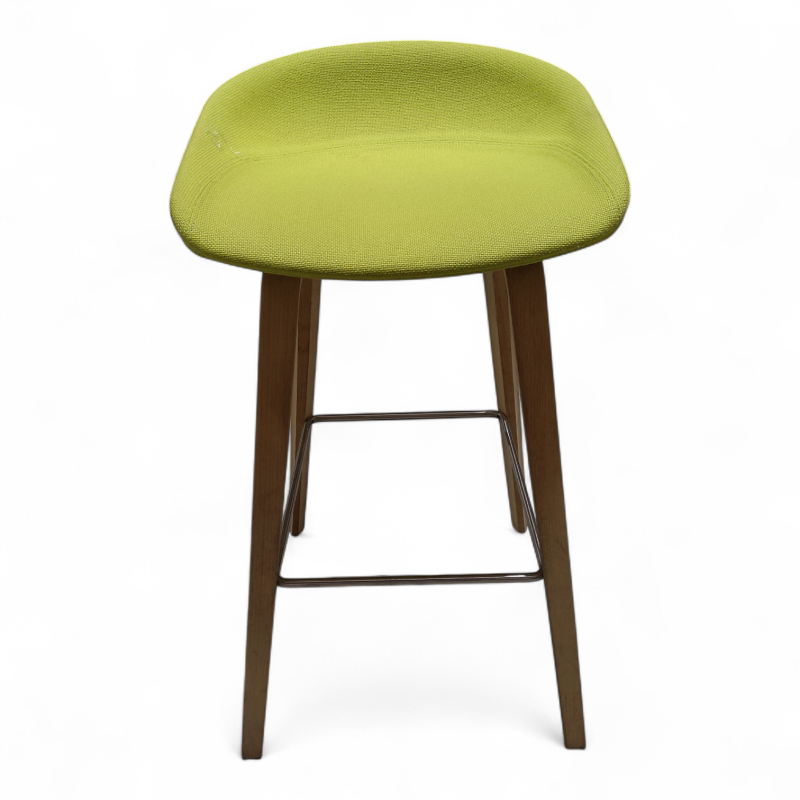 About a stool AAS 33 fullpolstret