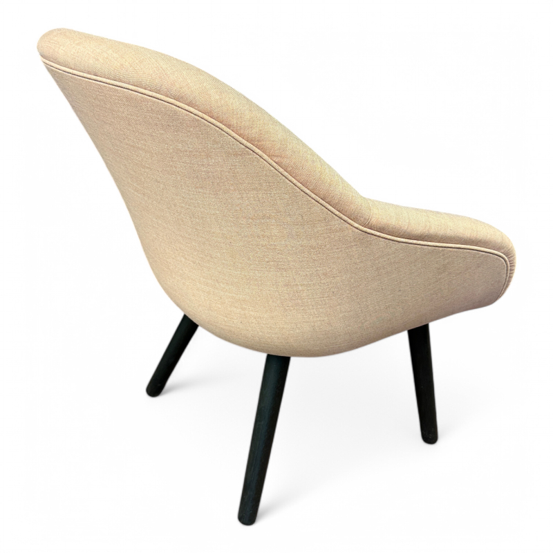 About a lounge AAL 82 Soft Lys rosa