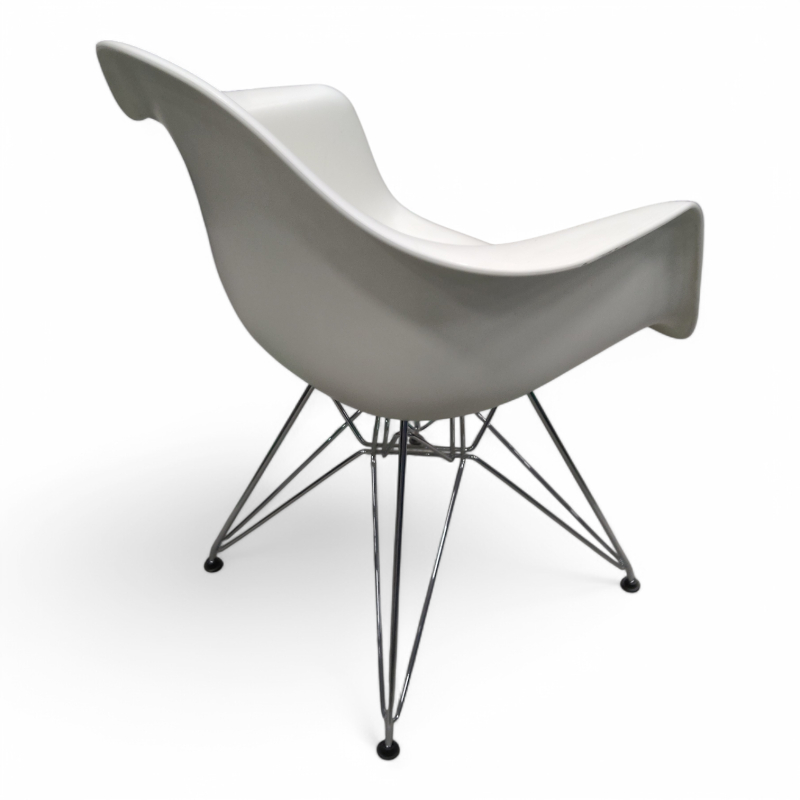 Eames Plastic Armchair DAR Hvit,