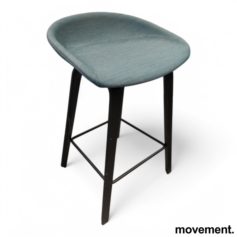 About a stool AAS 33 fullpolstret - 1 / 2