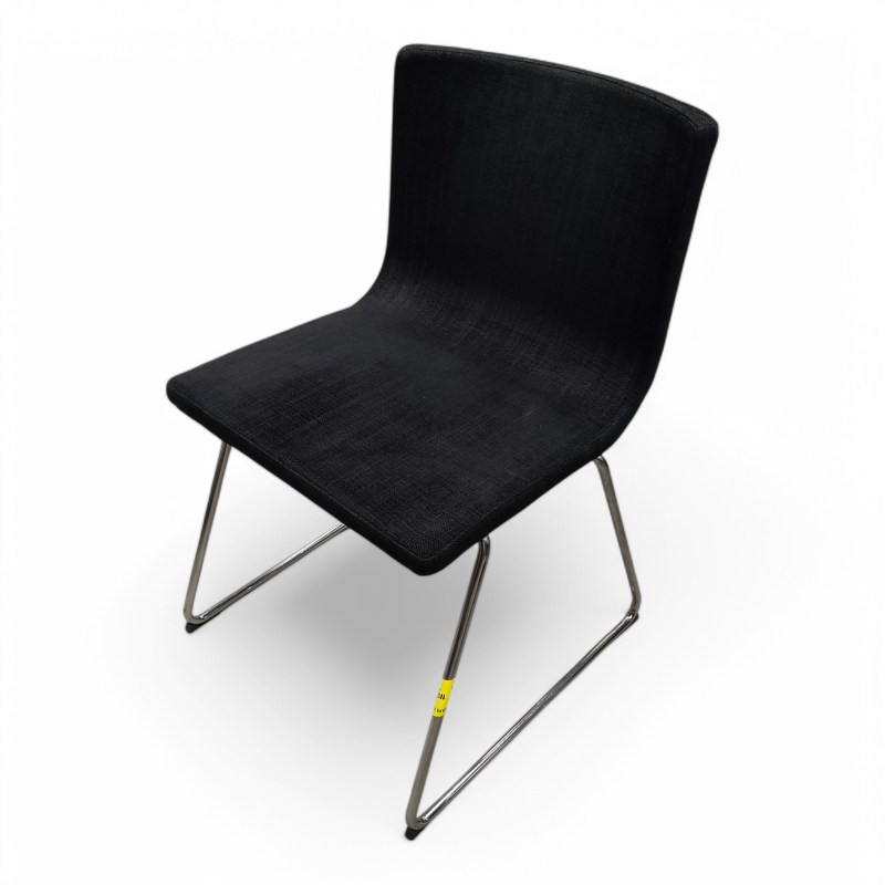 Bernhard Sort, grovt stoff, krom