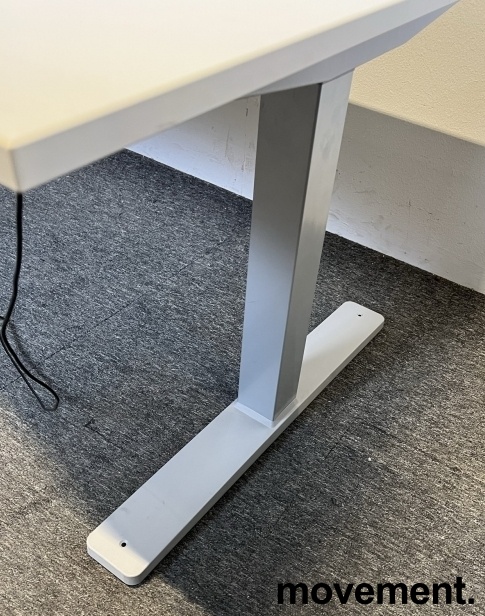 Skrivebord med elektrisk hevsenk i - 3 / 3