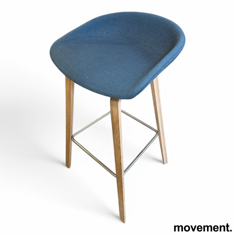 About a stool AAS 33 fullpolstret - 1 / 2