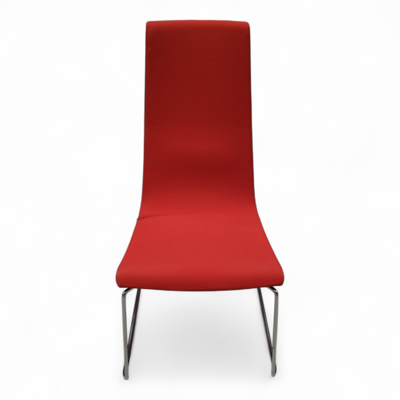 Clint høy med meieunderstell Rødt