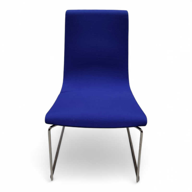 Clint lav med meieunderstell Blått