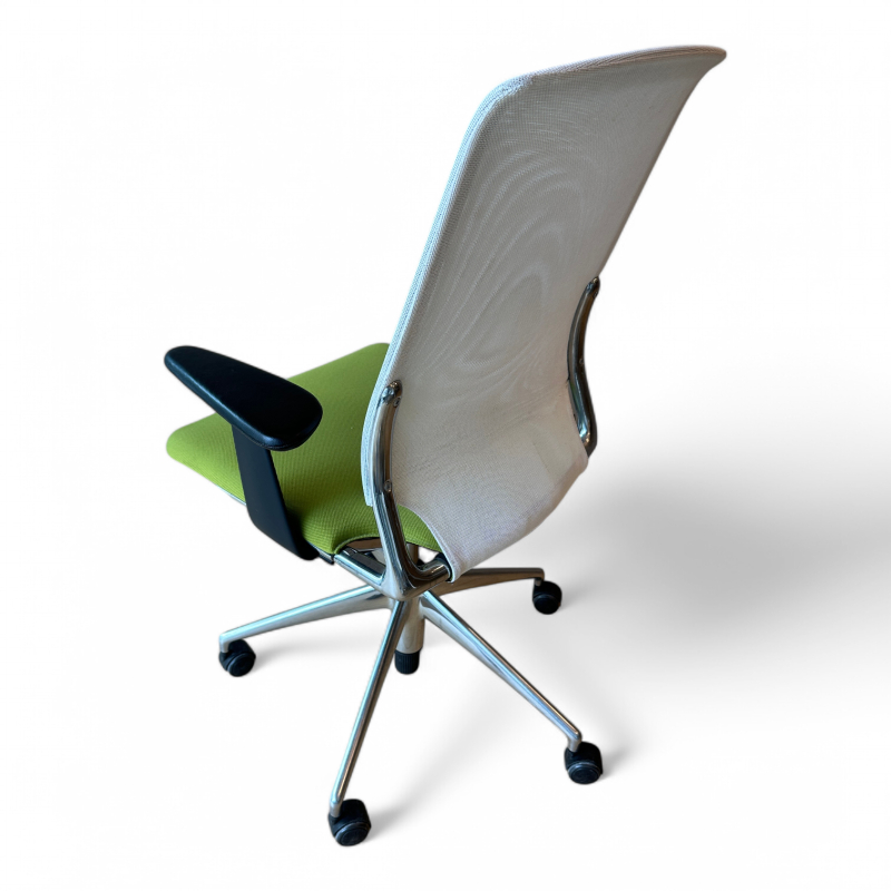 Meda Chair, mesh rygg og armlene
