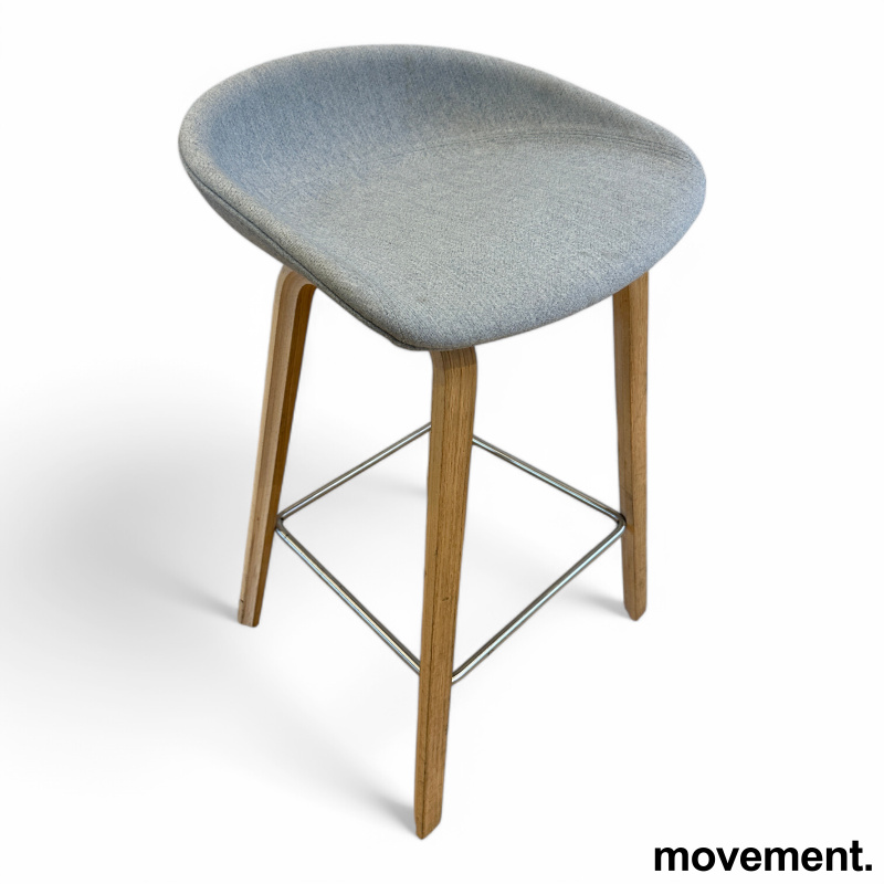 About a stool AAS 33 fullpolstret - 1 / 2